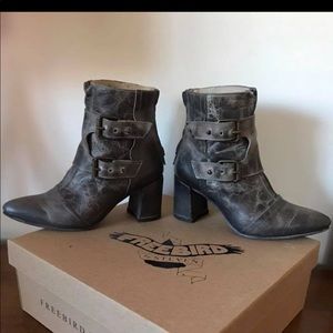 Free bird ‘Joey’ boots